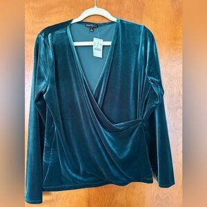 NWT J.Crew Factory Emerald Green Stretch Velour Long Sleeved Top, Size L